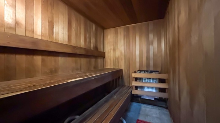 Photo 25 at 605 - 555 13th Street, Ambleside, West Vancouver