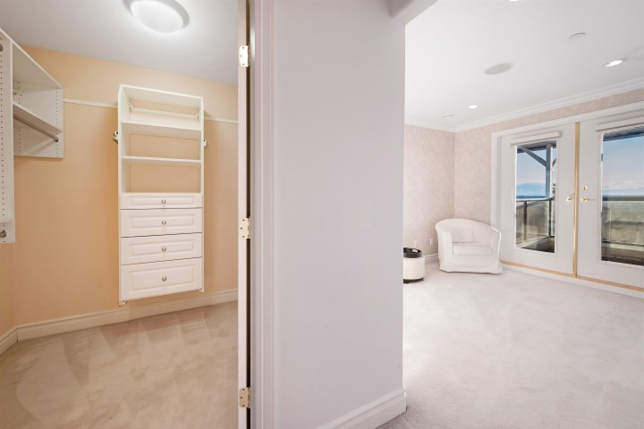 Photo 10 at 2195 Harrison Street, Fraserview VE, Vancouver East