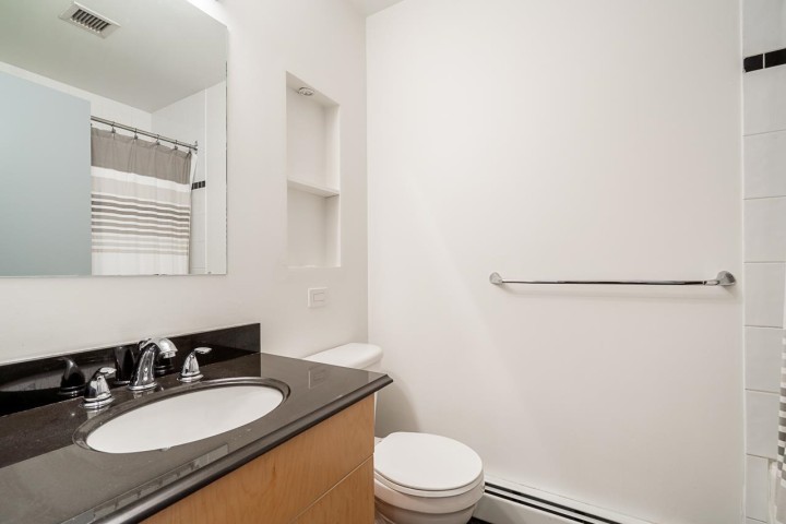 Photo 19 at 917 Station Street, Strathcona, Vancouver East