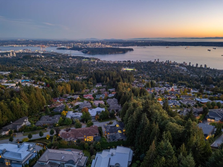 Photo 39 at 2673 Finch Hill, Canterbury WV, West Vancouver