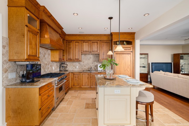Photo 19 at 2356 Kadlec Court, Whitby Estates, West Vancouver