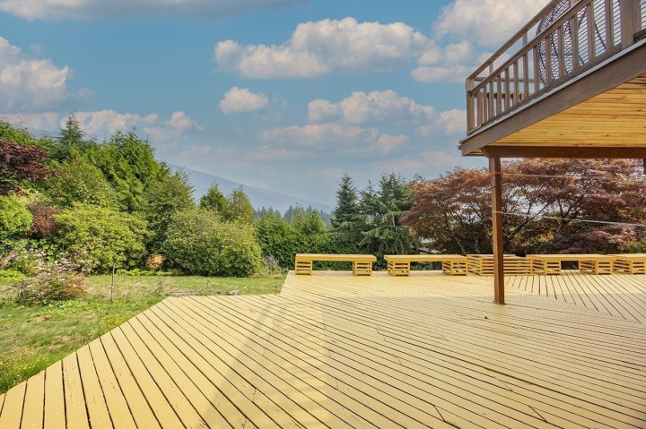 Photo 11 at 96 Bonnymuir Drive, Glenmore, West Vancouver