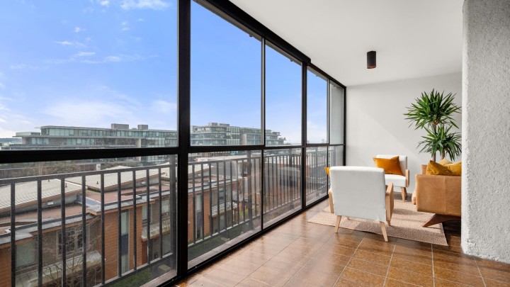 Photo 34 at 401 - 475 13th Street, Ambleside, West Vancouver