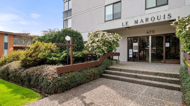 Photo 39 at 401 - 475 13th Street, Ambleside, West Vancouver
