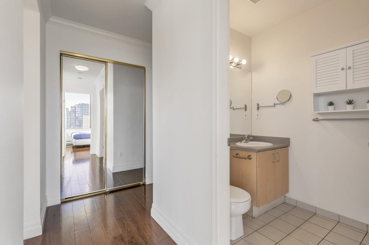 Photo 17 at 908 - 1010 Howe Street, Downtown VW, Vancouver West