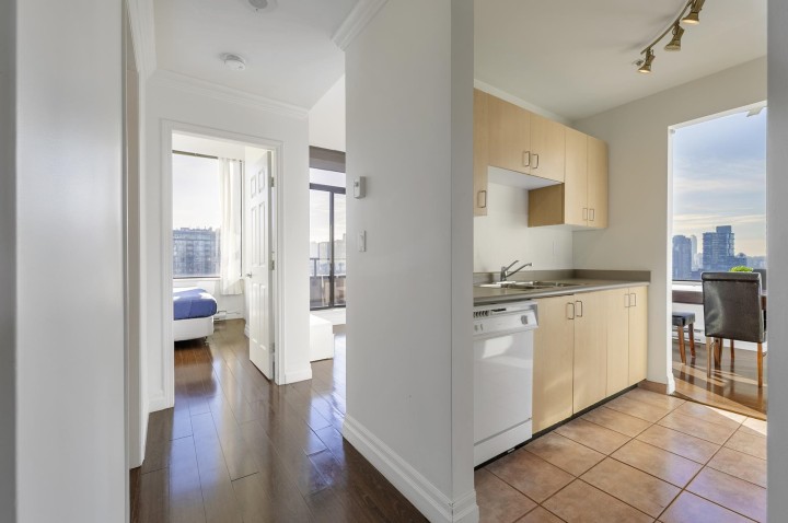 Photo 9 at 908 - 1010 Howe Street, Downtown VW, Vancouver West