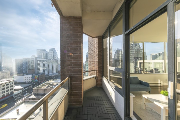 Photo 11 at 908 - 1010 Howe Street, Downtown VW, Vancouver West