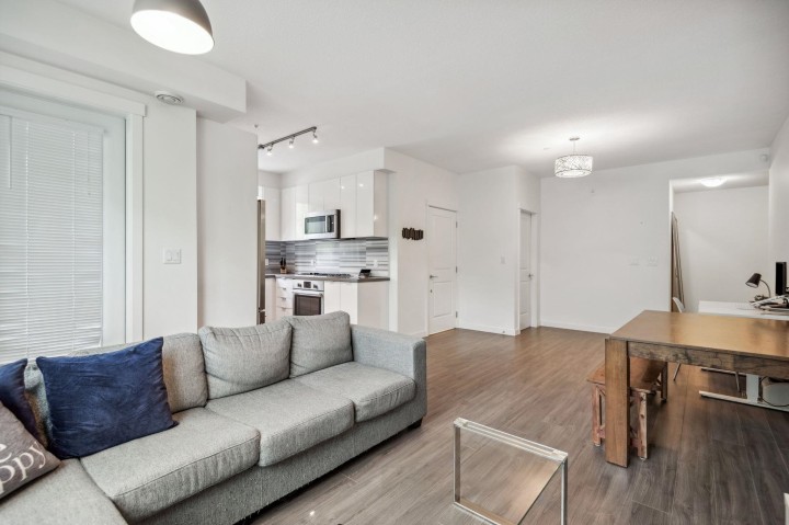 Photo 5 at 107 - 3138 Riverwalk Avenue, South Marine, Vancouver East