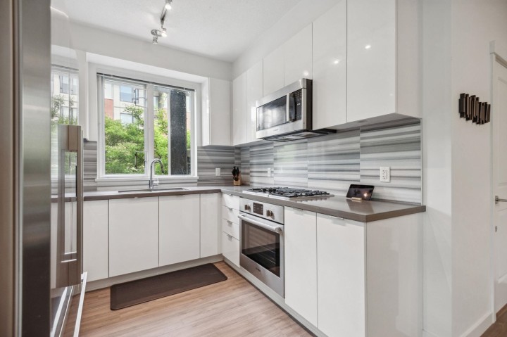 Photo 10 at 107 - 3138 Riverwalk Avenue, South Marine, Vancouver East