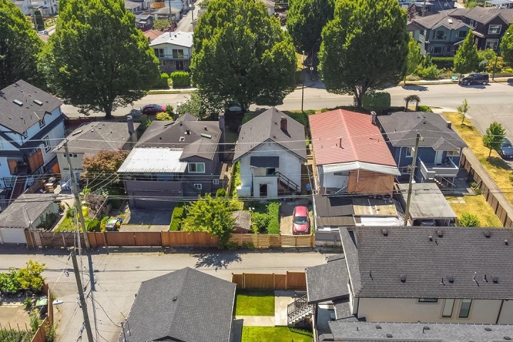 Photo 8 at 1165 E 33rd Avenue, Knight, Vancouver East