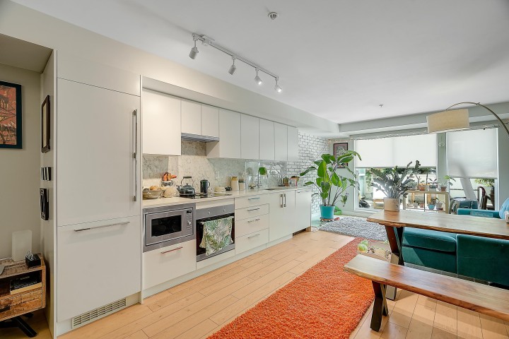 Photo 2 at 210 - 2508 Fraser Street, Mount Pleasant VE, Vancouver East