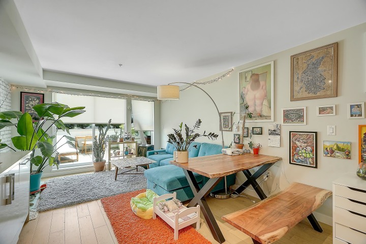 Photo 4 at 210 - 2508 Fraser Street, Mount Pleasant VE, Vancouver East