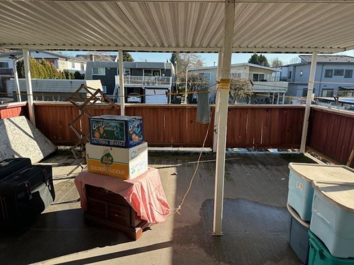 Photo 5 at 7766 Kerr Street, Champlain Heights, Vancouver East