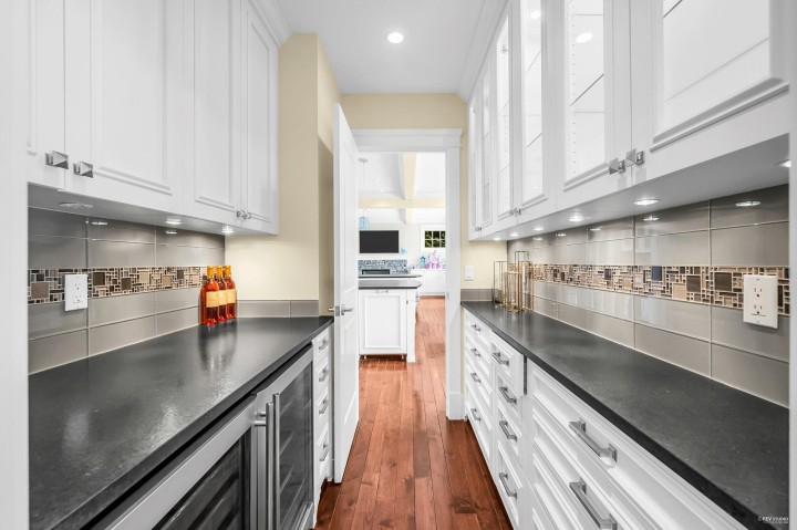 Photo 9 at 4668 Clovelly Walk, Caulfeild, West Vancouver