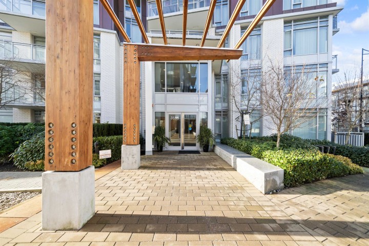 Photo 2 at 106 - 3188 Riverwalk Avenue, South Marine, Vancouver East