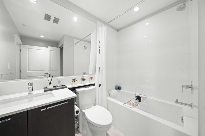 Photo 17 at 106 - 3188 Riverwalk Avenue, South Marine, Vancouver East
