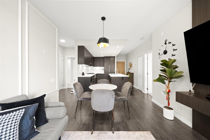 Photo 5 at 106 - 3188 Riverwalk Avenue, South Marine, Vancouver East