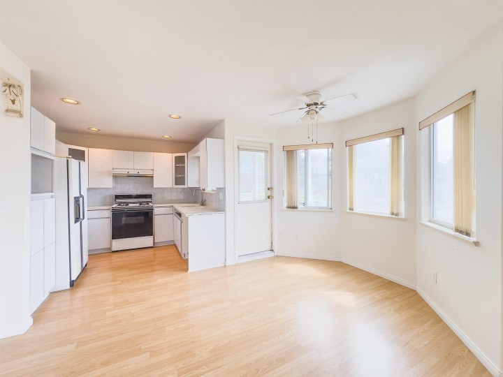 Photo 12 at 3630 Cambridge Street, Hastings Sunrise, Vancouver East