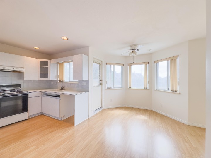Photo 11 at 3630 Cambridge Street, Hastings Sunrise, Vancouver East