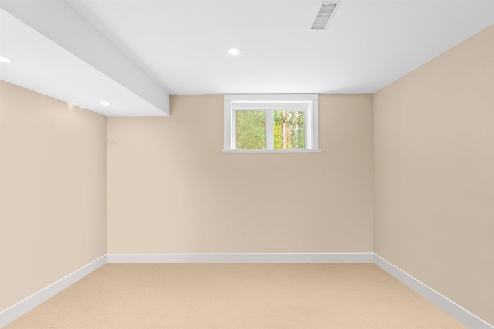 Photo 13 at 4579 Woodgreen Court, Cypress Park Estates, West Vancouver