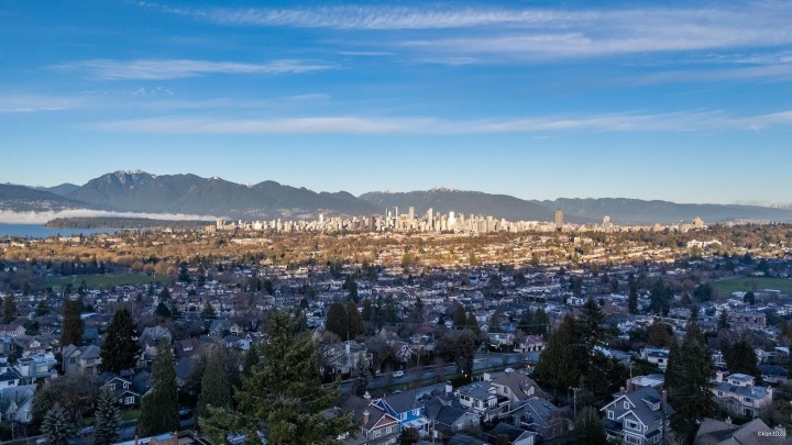 Photo 5 at 3150 W 26th Avenue, MacKenzie Heights, Vancouver West
