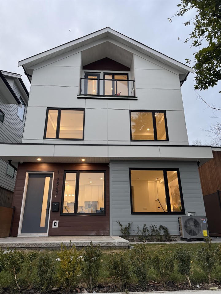 Photo 1 at 1 - 3547 E Georgia Street, Renfrew VE, Vancouver East