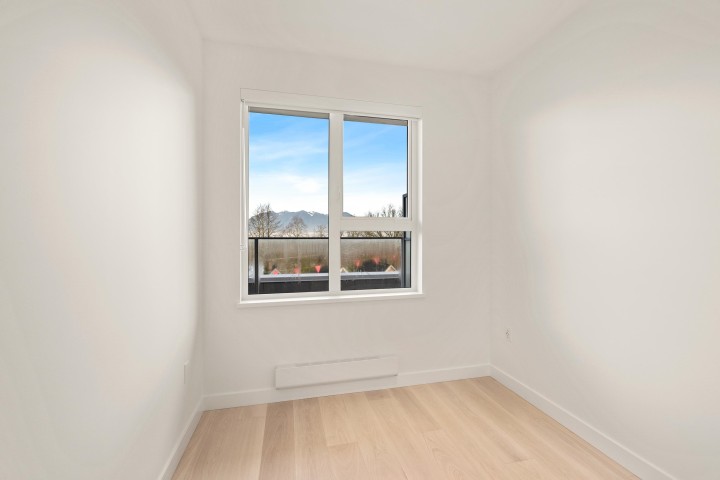Photo 17 at 520 - 2471 St George Street, Mount Pleasant VE, Vancouver East