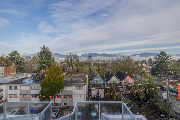 Photo 28 at 520 - 2471 St George Street, Mount Pleasant VE, Vancouver East
