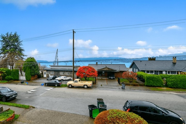 Photo 13 at 201 - 2336 Wall Street, Hastings, Vancouver East
