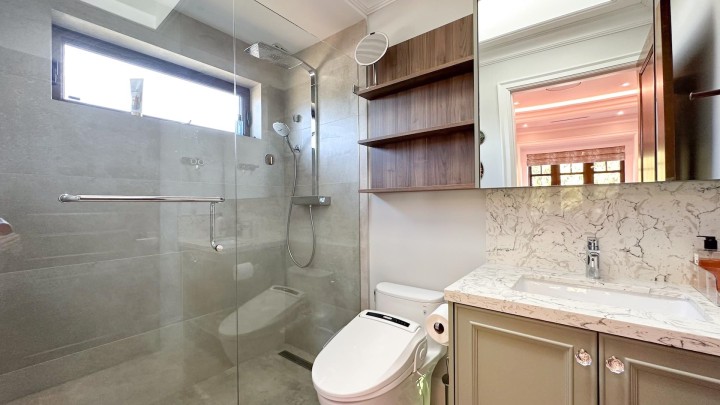 Photo 25 at 1 - 1332 W 58th Avenue, South Granville, Vancouver West
