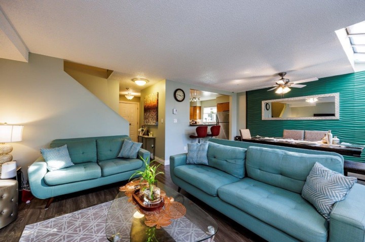 Photo 6 at 3340 Marquette Crescent, Champlain Heights, Vancouver East