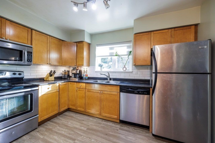 Photo 16 at 3340 Marquette Crescent, Champlain Heights, Vancouver East