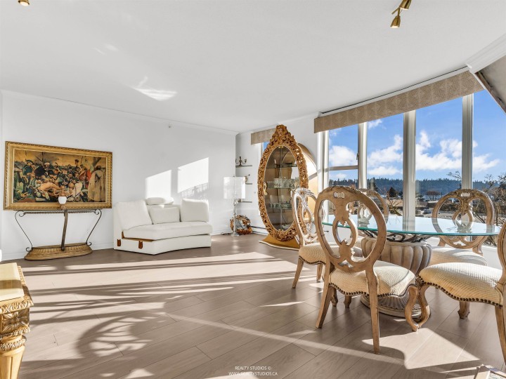Photo 16 at 201 - 588 16th Street, Ambleside, West Vancouver