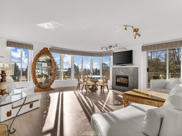 Photo 20 at 201 - 588 16th Street, Ambleside, West Vancouver