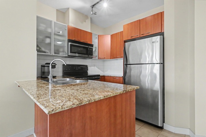 Photo 8 at 1307 - 4028 Knight Street, Knight, Vancouver East