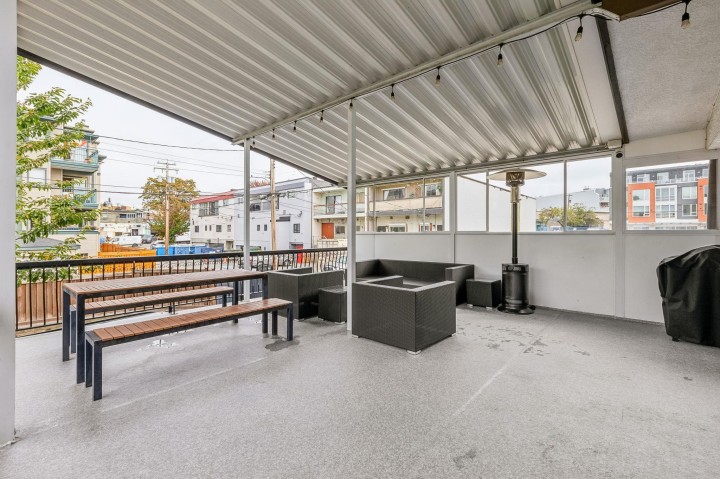 Photo 32 at 651 E 17th Avenue, Fraser VE, Vancouver East
