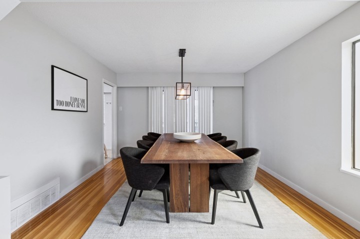 Photo 9 at 651 E 17th Avenue, Fraser VE, Vancouver East