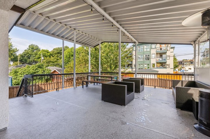 Photo 33 at 651 E 17th Avenue, Fraser VE, Vancouver East