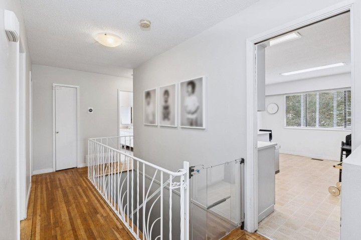 Photo 14 at 651 E 17th Avenue, Fraser VE, Vancouver East