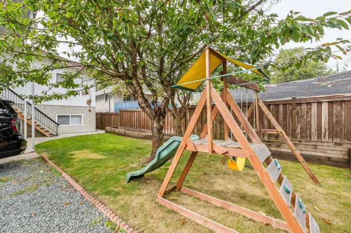 Photo 35 at 651 E 17th Avenue, Fraser VE, Vancouver East