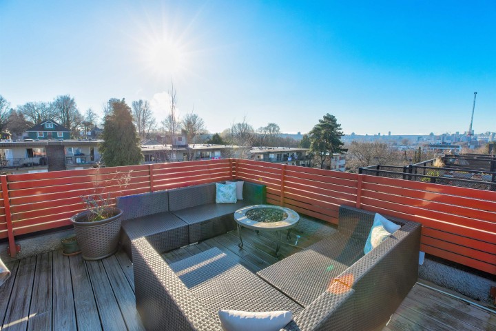 Photo 1 at 1865 Adanac Street, Hastings, Vancouver East