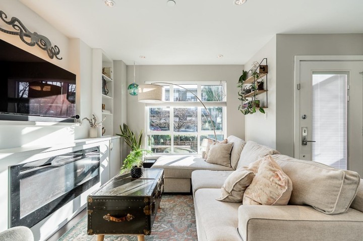 Photo 5 at 1865 Adanac Street, Hastings, Vancouver East