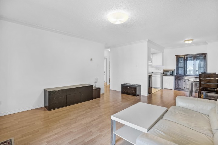 Photo 13 at 303 - 975 E Broadway, Mount Pleasant VE, Vancouver East