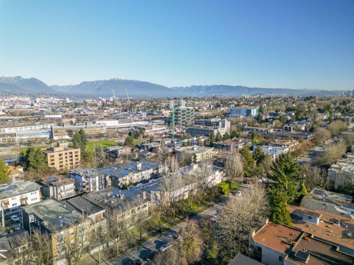 Photo 31 at 303 - 975 E Broadway, Mount Pleasant VE, Vancouver East