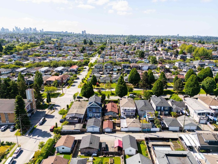 Photo 23 at 3089 E 1st Avenue, Renfrew VE, Vancouver East