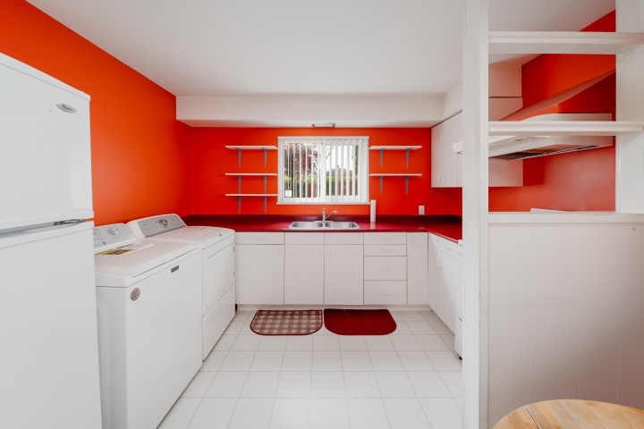Photo 9 at 3089 E 1st Avenue, Renfrew VE, Vancouver East