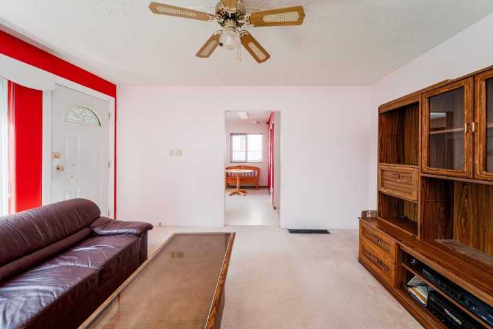 Photo 8 at 3089 E 1st Avenue, Renfrew VE, Vancouver East