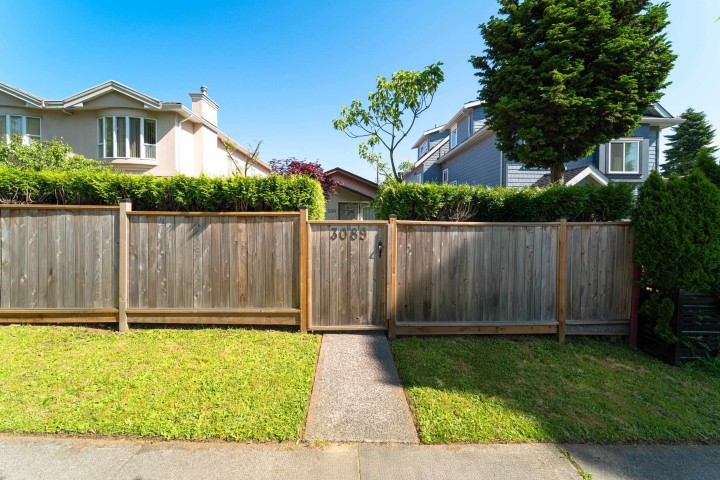 Photo 21 at 3089 E 1st Avenue, Renfrew VE, Vancouver East