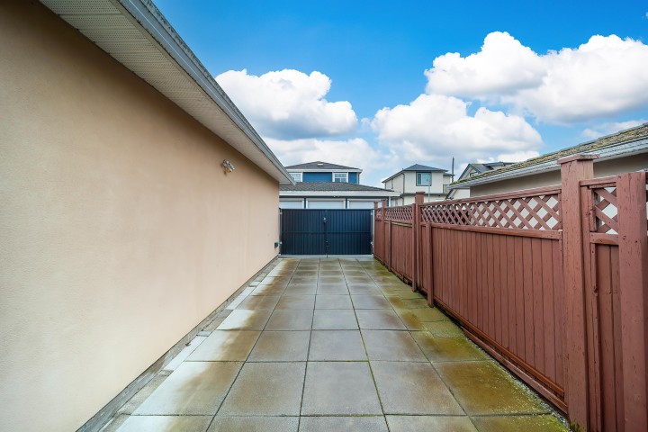 Photo 23 at 3320 E 43rd Avenue, Killarney VE, Vancouver East
