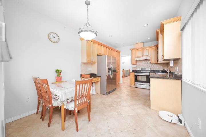 Photo 17 at 3320 E 43rd Avenue, Killarney VE, Vancouver East